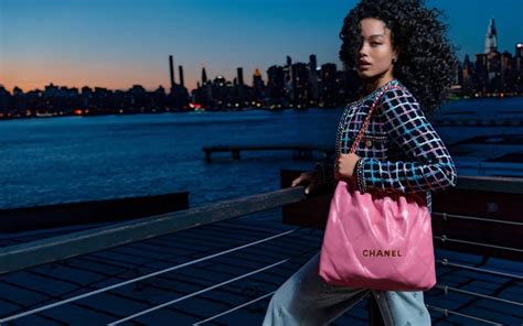 Whitney Peak for the CHANEL 22 Bag Campaign 